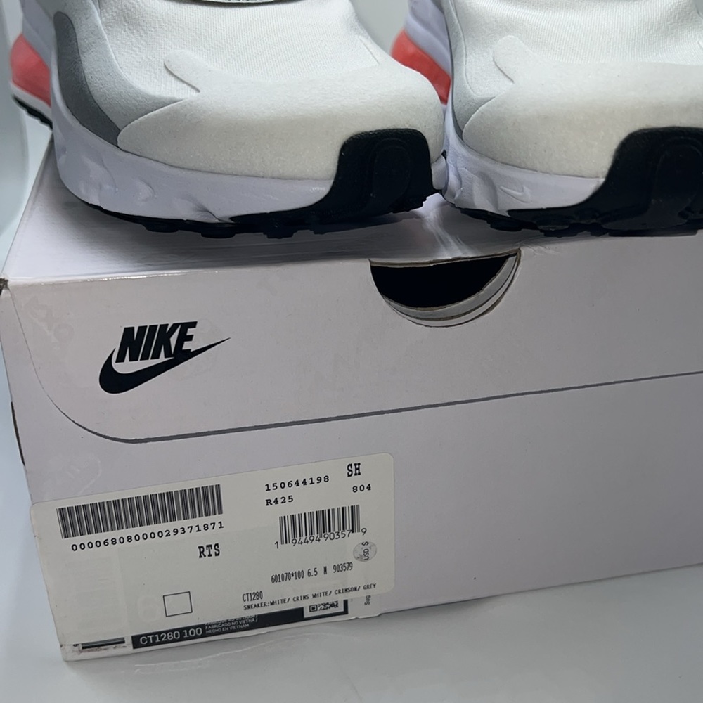 ❤️NWT NIKE AIR MAX 270 REACT SNEAKER - Picture 11 of 13